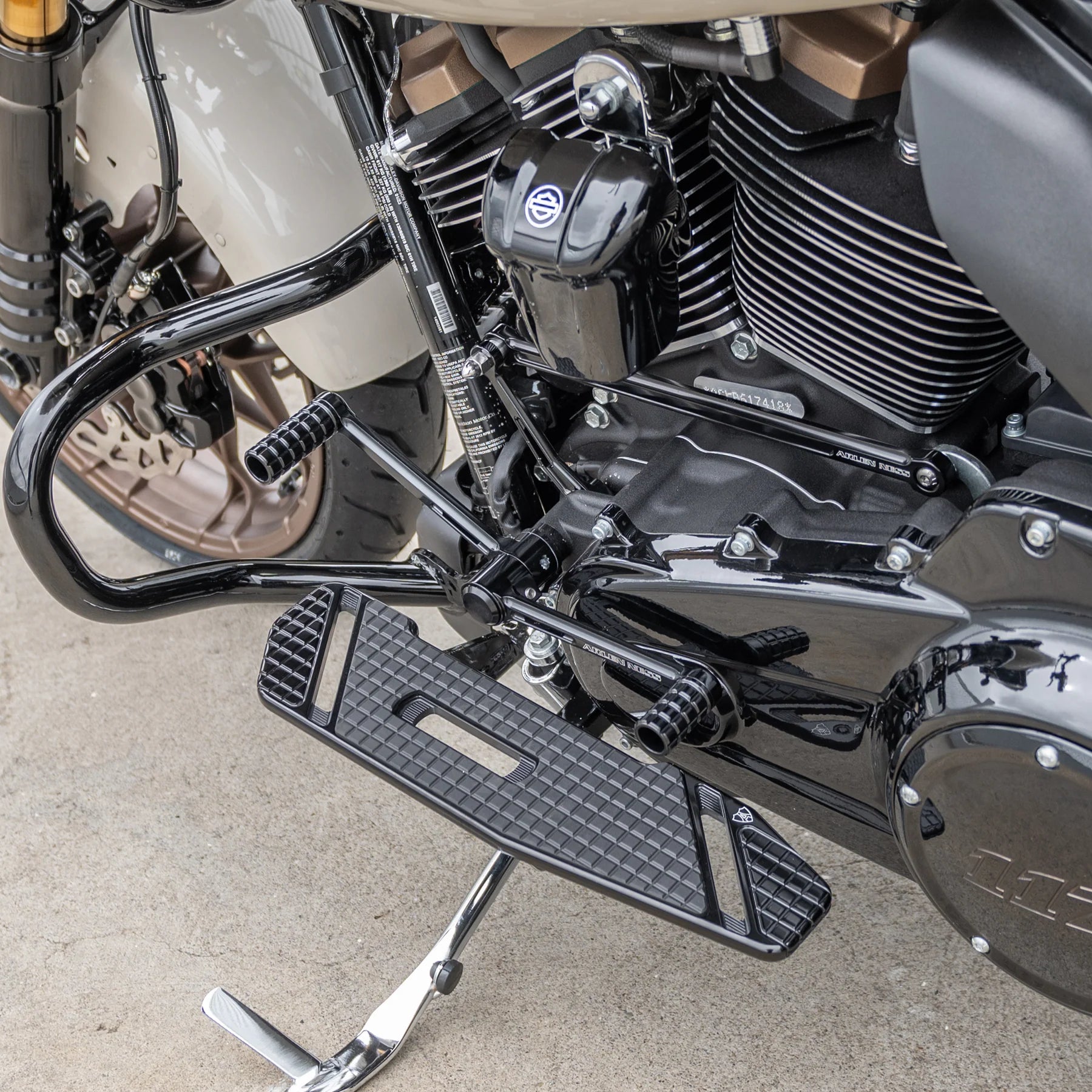Arlen Ness Speedliner Floorboards, Chrome