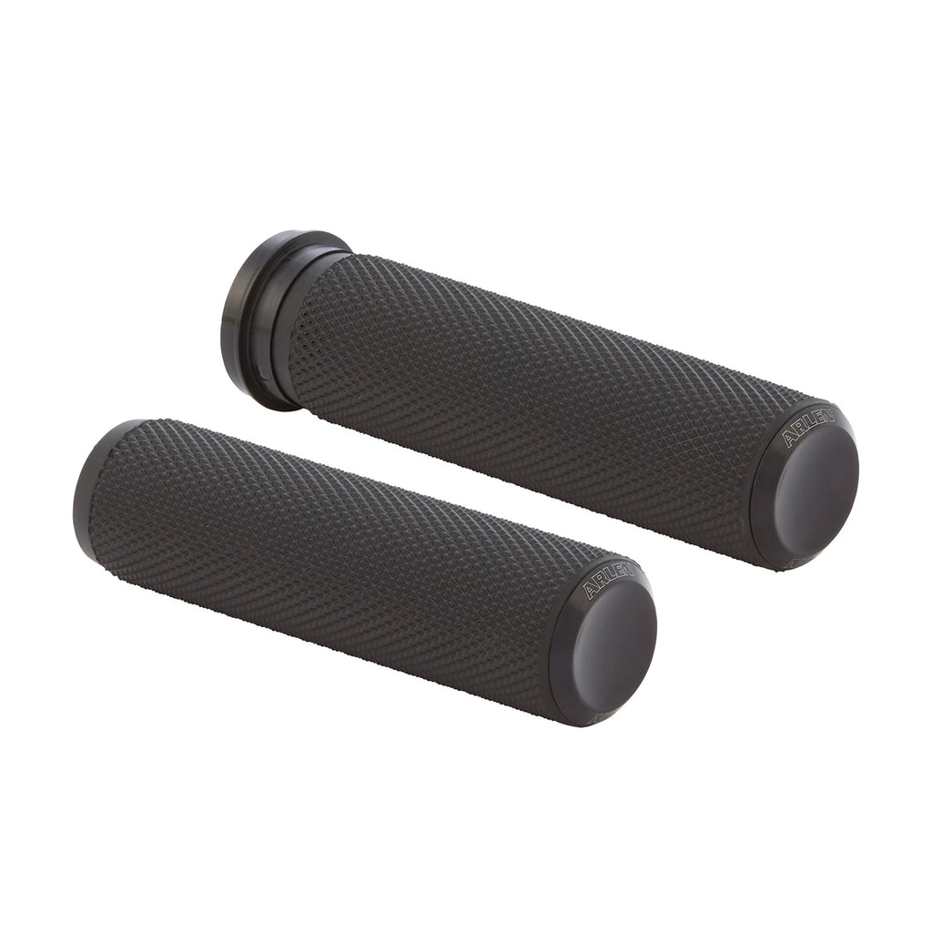 Arlen Ness KNURLED GRIPS