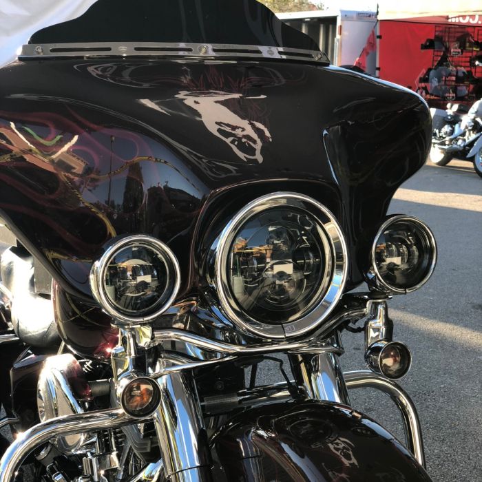 Hogworkz Harley® Blackout 4.5" LED Auxiliary Passing Lamps