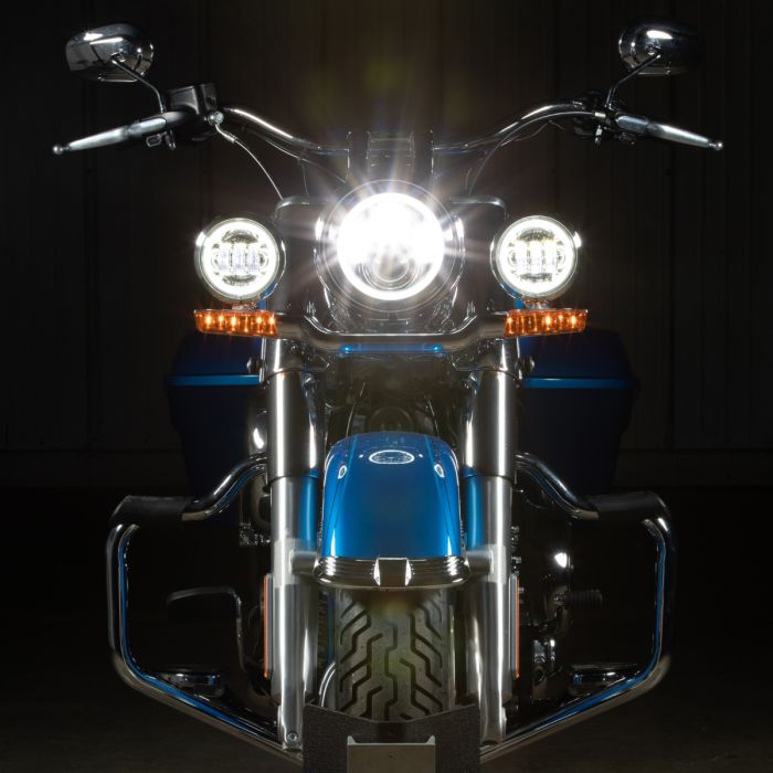 Hogworkz Harley® Chrome 4.5" LED HALOMAKER® Auxiliary Passing Lamps